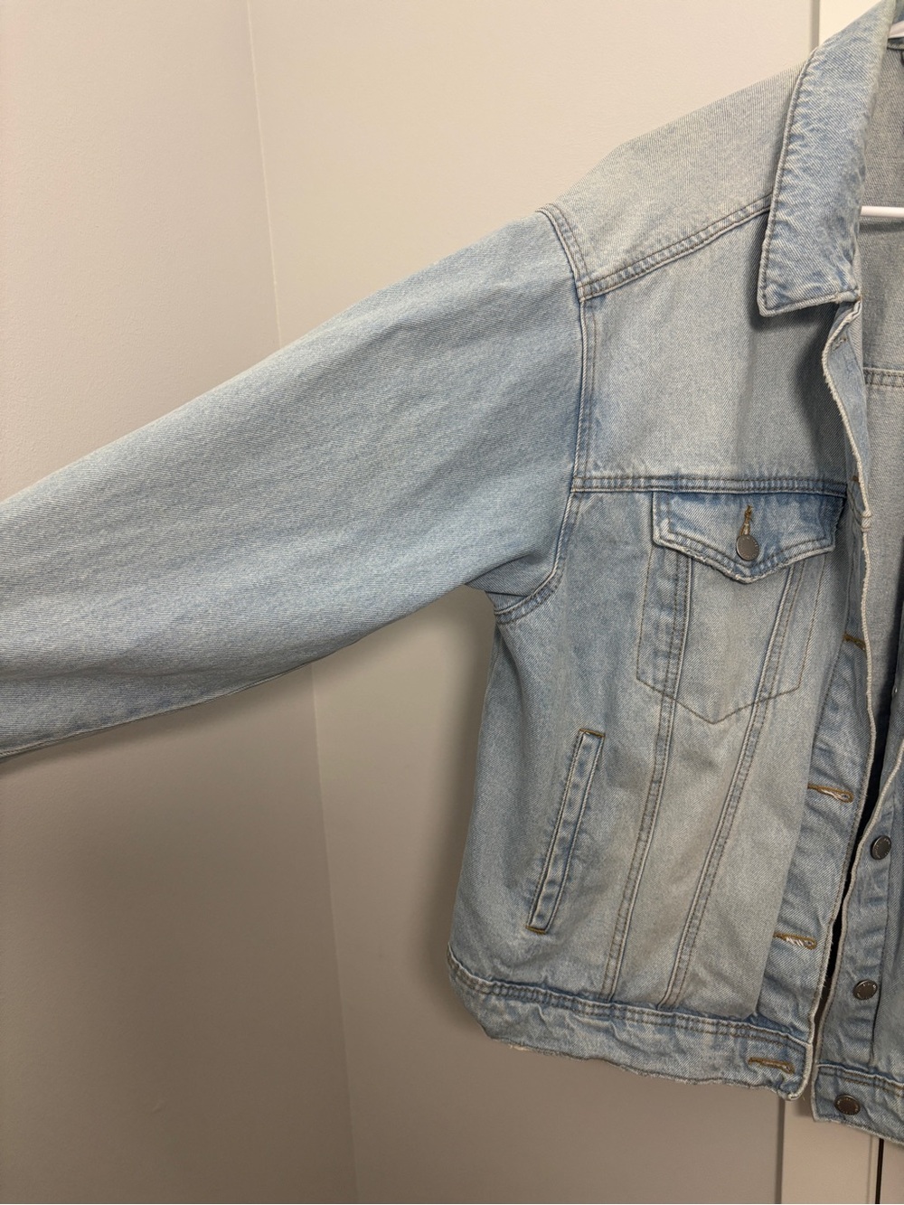 Universal Thread Denim Jacket XXL - Picture 3 of 4